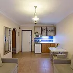 Moonflower Aparts & Aparthotel 4*