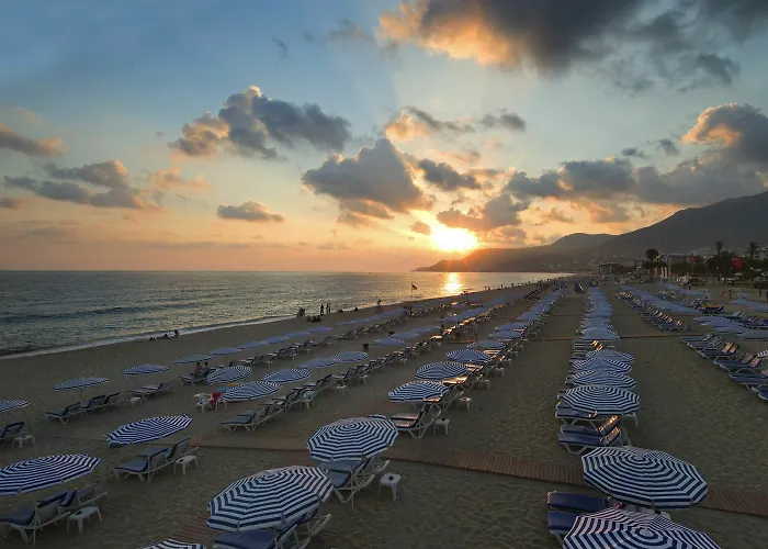 Moonflower Aparts & Lejlighedshotel 4*